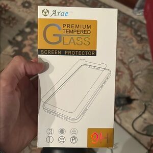 iPhone screen protector, brand new never used-ships within hours